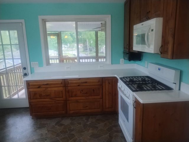 5008 REGINA DR, Annandale, VA 22003