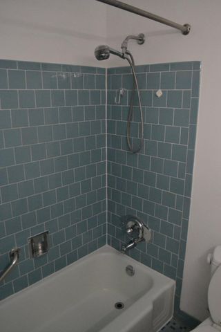5008 REGINA DR, Annandale, VA 22003