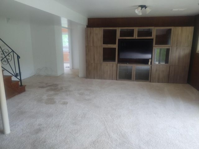 5008 REGINA DR, Annandale, VA 22003