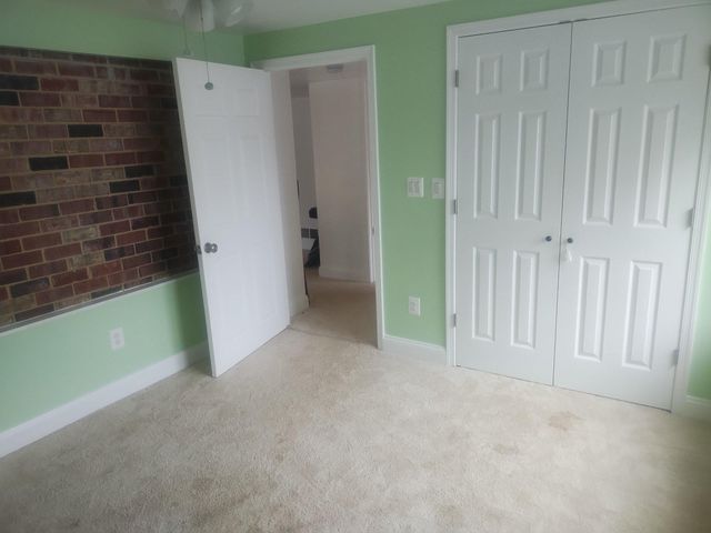 5008 REGINA DR, Annandale, VA 22003
