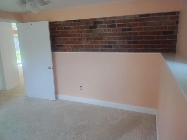 5008 REGINA DR, Annandale, VA 22003