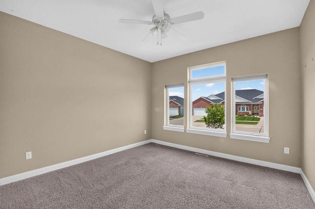 1185 Fox Ridge Road, Dike, IA 50624