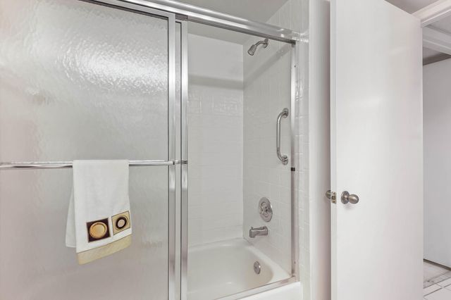 4735 E Lucerne Lakes Blvd E 308, Lake Worth, FL 33467