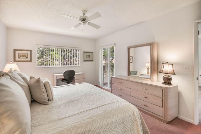 4735 E Lucerne Lakes Blvd E 308, Lake Worth, FL 33467