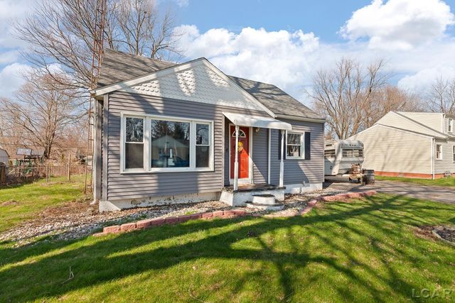 2094 Allan Street, Adrian, MI 49221