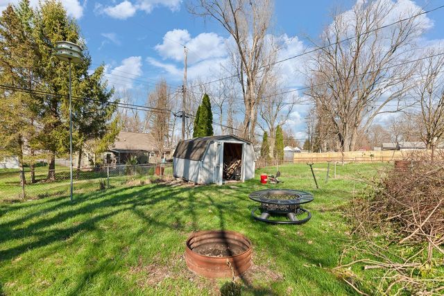 2094 Allan Street, Adrian, MI 49221