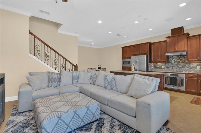 9219 LAUREATE BOULEVARD, Orlando, FL 32827