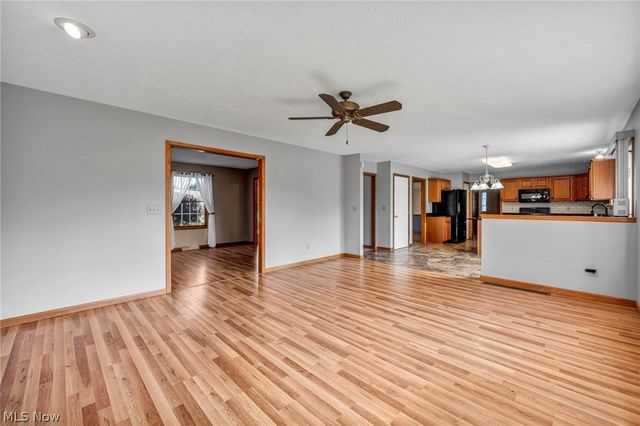 9454 Deer Hollow Drive, Mentor, OH 44060