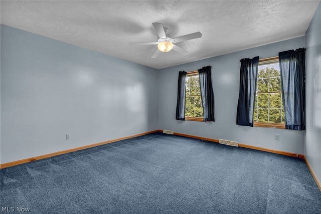 9454 Deer Hollow Drive, Mentor, OH 44060
