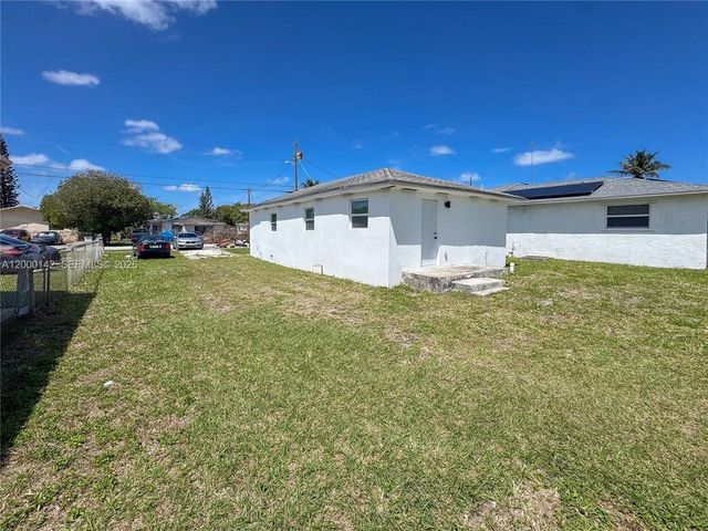 4036 SW 24th Street, West Park, FL 33023