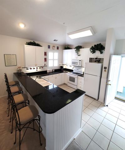 601 Hillside Dr N Apt 4034, North Myrtle Beach, SC 29582