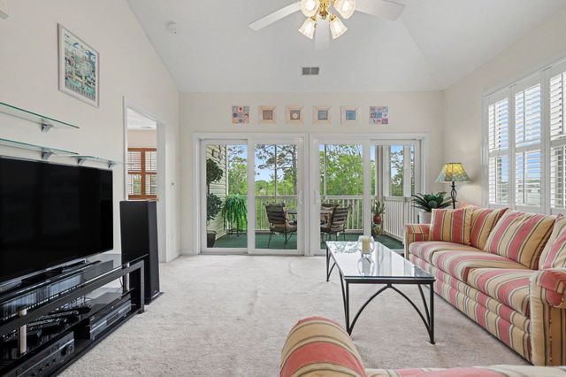 601 Hillside Dr N Apt 4034, North Myrtle Beach, SC 29582