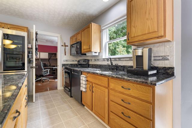 4506 Fabel Street, New Albany, OH 43054