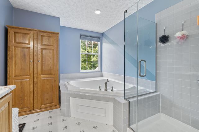 4506 Fabel Street, New Albany, OH 43054
