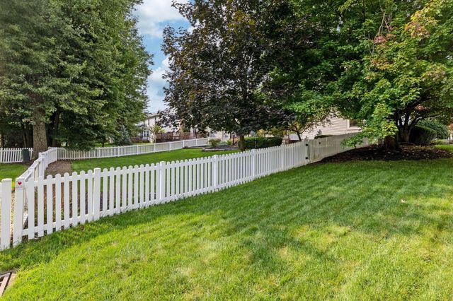 4506 Fabel Street, New Albany, OH 43054