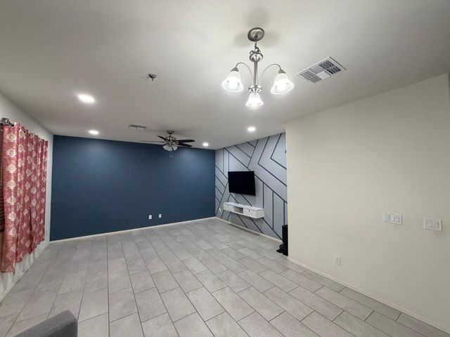 7217 W Golden Lane, Peoria, AZ 85345