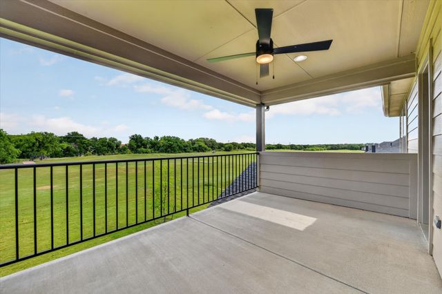 961 Bandon Dunes Drive, Fort Worth, TX 76028