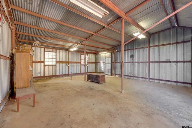 2094 W HWY 175, Frankston, TX 75763