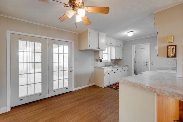 2094 W HWY 175, Frankston, TX 75763