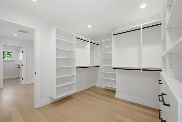 70 Woodbine Circle, Needham, MA 02494