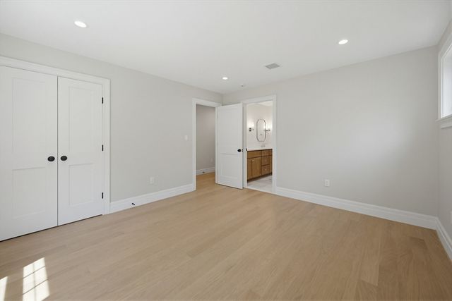 70 Woodbine Circle, Needham, MA 02494