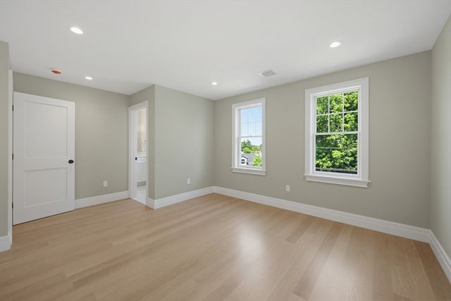 70 Woodbine Circle, Needham, MA 02494