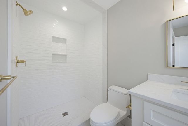 70 Woodbine Circle, Needham, MA 02494