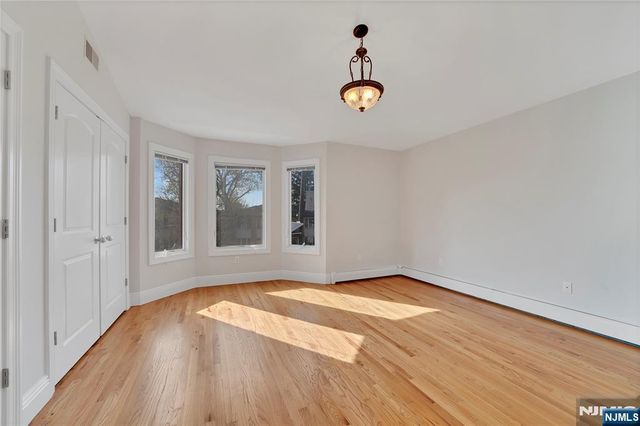 236 COLUMBUS Avenue A, Palisades Park, NJ 07650