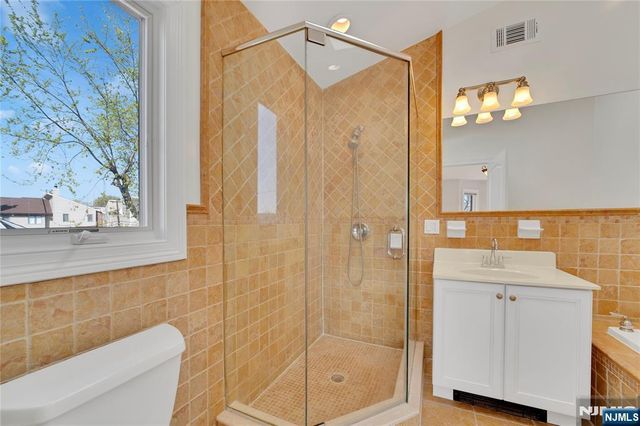236 COLUMBUS Avenue A, Palisades Park, NJ 07650