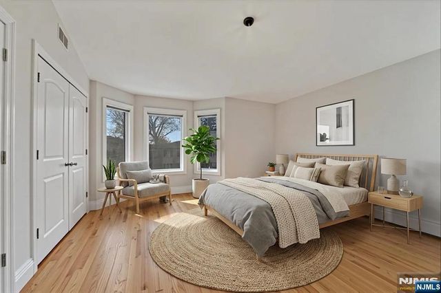 236 COLUMBUS Avenue A, Palisades Park, NJ 07650