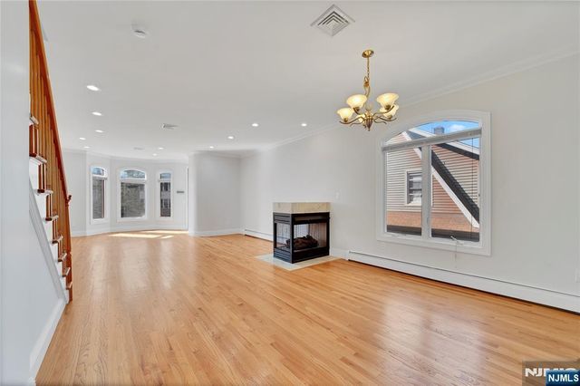 236 COLUMBUS Avenue A, Palisades Park, NJ 07650