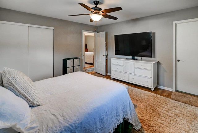 7 La Crescenta Circle, Madison, WI 53716