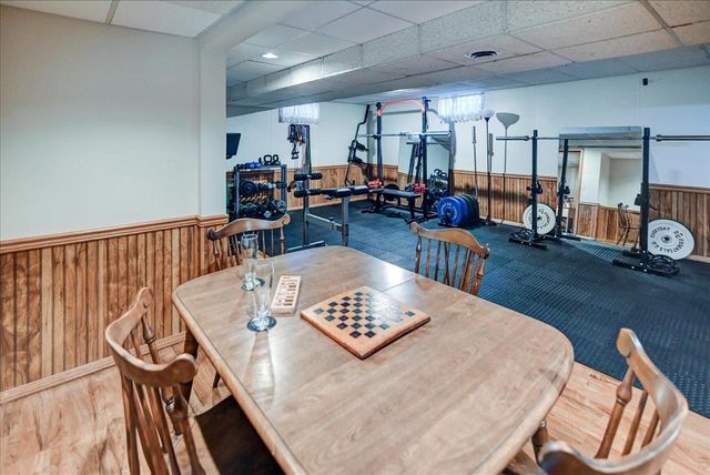 7 La Crescenta Circle, Madison, WI 53716