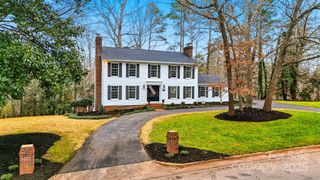 936 18th Avenue Drive NW, Hickory, NC 28601