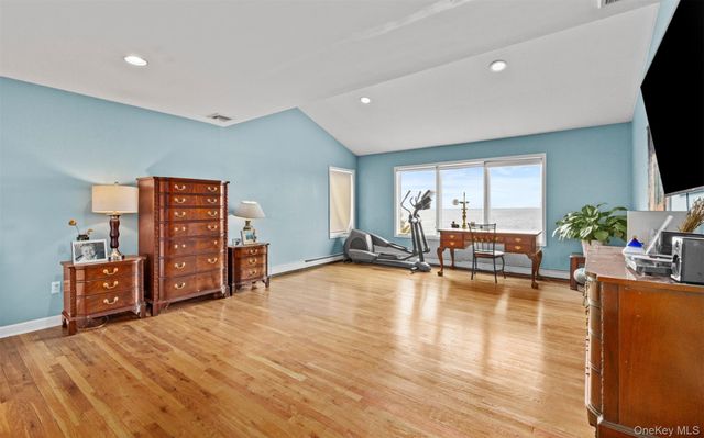 3124 Shore Road, Bellmore, NY 11710