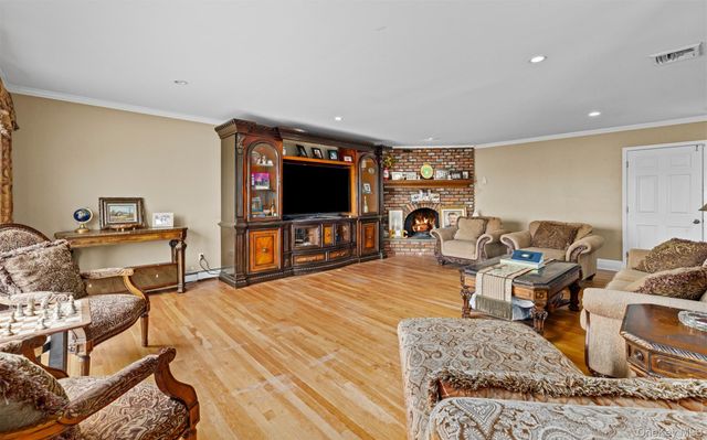 3124 Shore Road, Bellmore, NY 11710