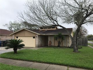 6754 Heavens Gate Dr, Corpus Christi, TX 78413