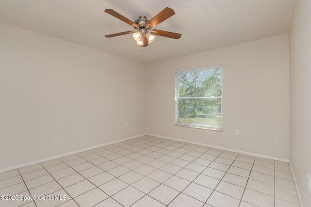 257 Dorado Avenue NE, Palm Bay, FL 32907