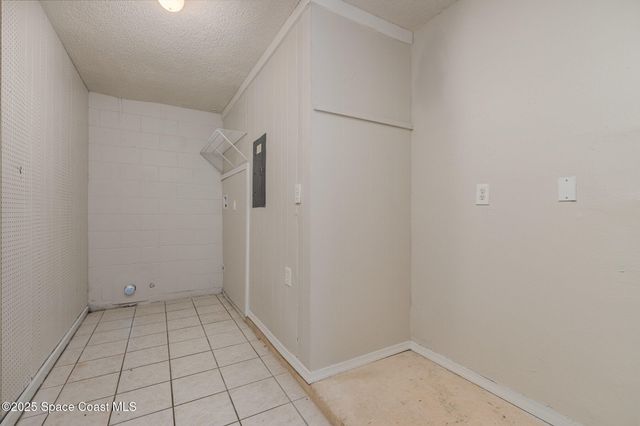 257 Dorado Avenue NE, Palm Bay, FL 32907