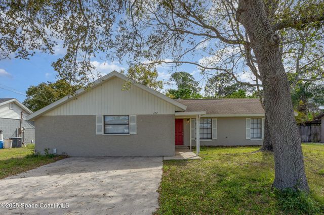 257 Dorado Avenue NE, Palm Bay, FL 32907