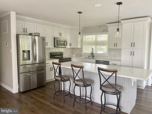 1604 OLD NEW WINDSOR RD, New Windsor, MD 21776