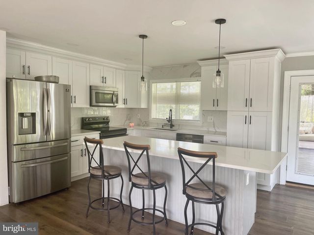 1604 OLD NEW WINDSOR RD, New Windsor, MD 21776