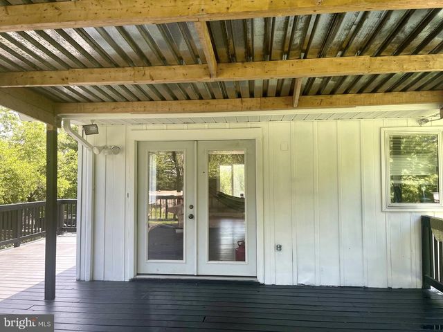 1604 OLD NEW WINDSOR RD, New Windsor, MD 21776