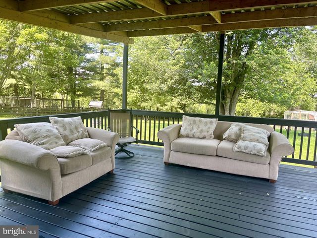 1604 OLD NEW WINDSOR RD, New Windsor, MD 21776