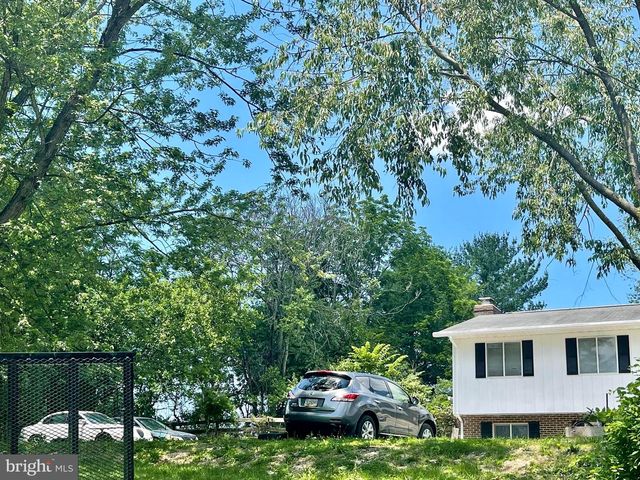 1604 OLD NEW WINDSOR RD, New Windsor, MD 21776
