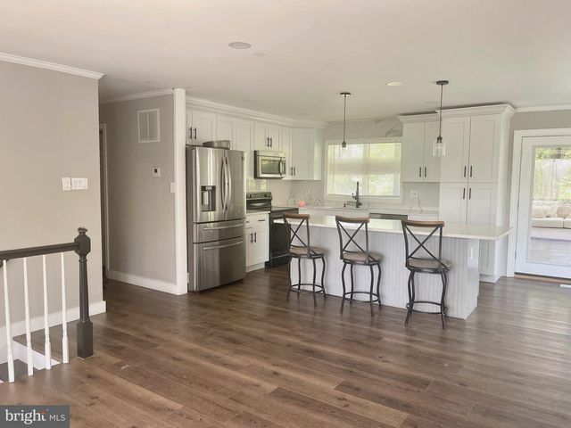 1604 OLD NEW WINDSOR RD, New Windsor, MD 21776