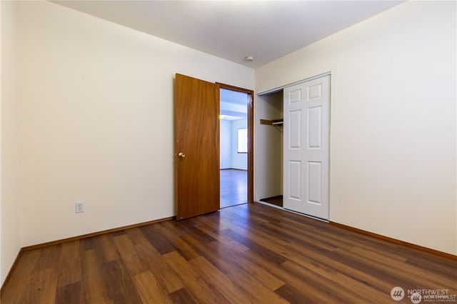 512 N 104th Street, Seattle, WA 98133