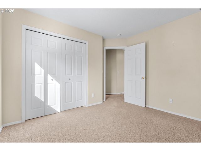 6443 Nw CONNERY Ter, Portland, OR 97229