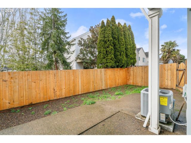 6443 Nw CONNERY Ter, Portland, OR 97229