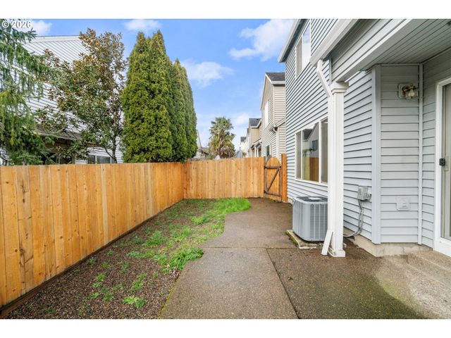 6443 Nw CONNERY Ter, Portland, OR 97229